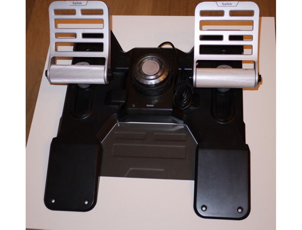 Обзор педалей Saitek Combat Rudder Pedals